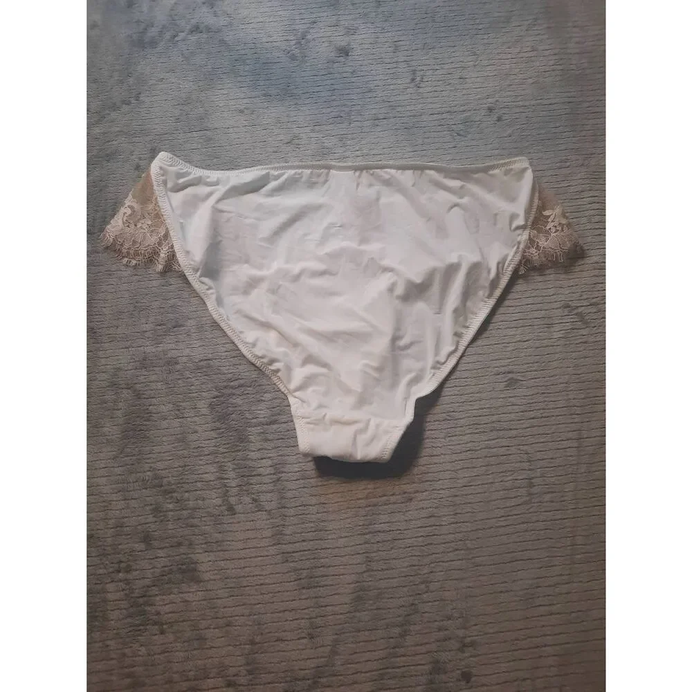 NWT Summer Blue size M Lace Edge Bikini Cheeky Panty